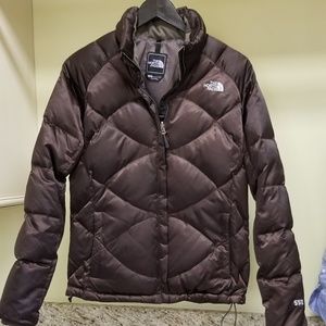The North Face puffy jacket L